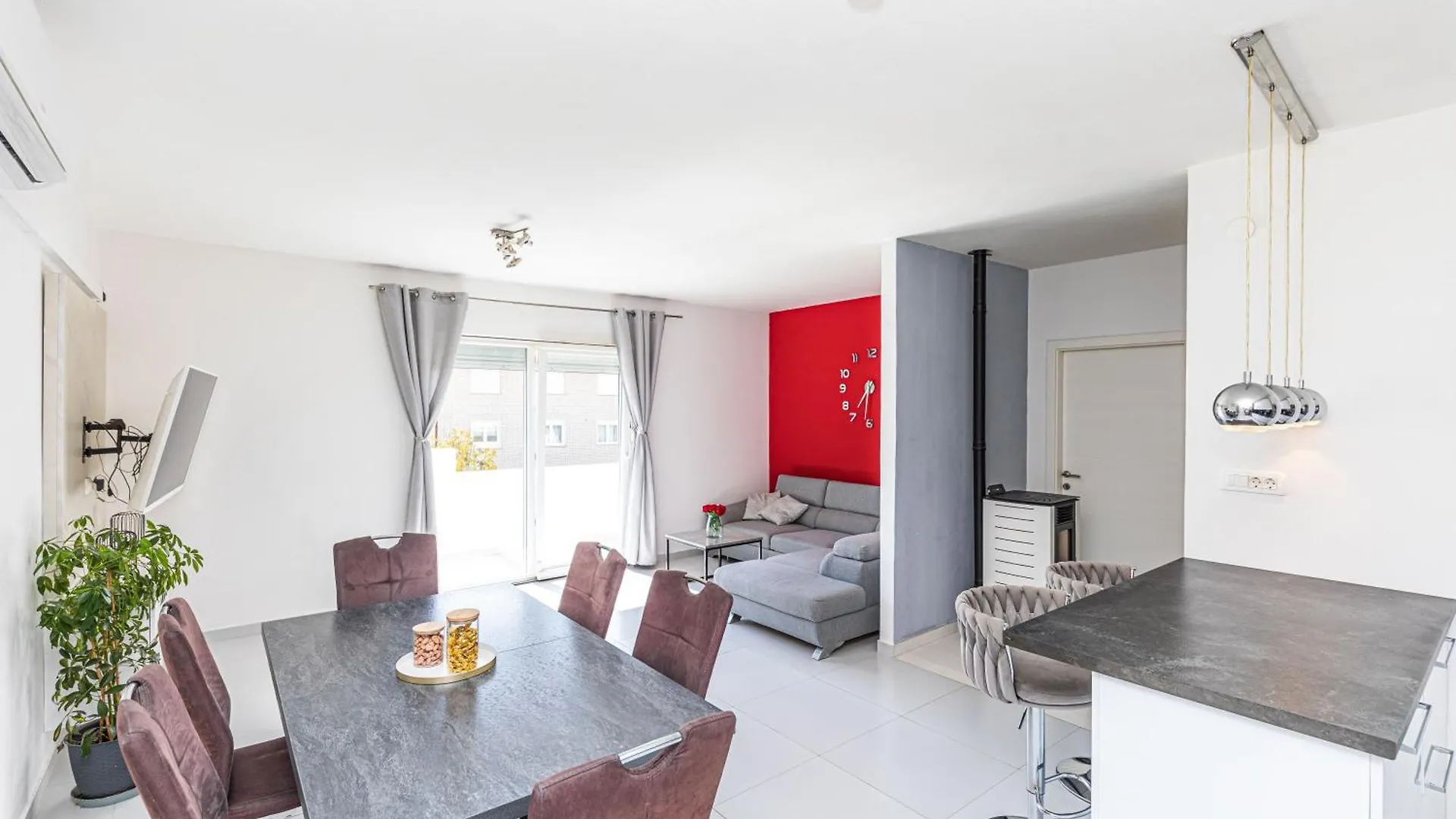 Apartman Luci Kastela 0*,  Croatia